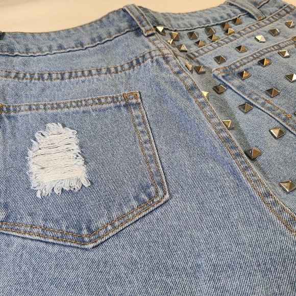 Silver Studded High Waisted Festival Denim Shorts NWOT - Picture 6 of 12